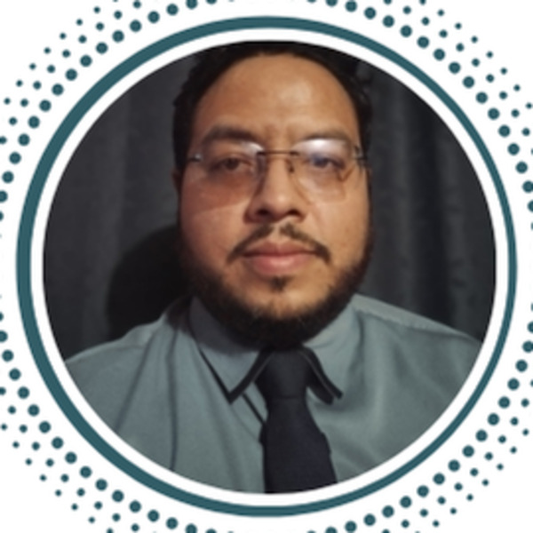 Lic. Enrique Fernando Ocegueda Ayala